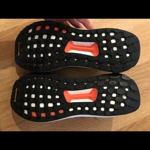 Men's Black Adidas Tennis Shoes